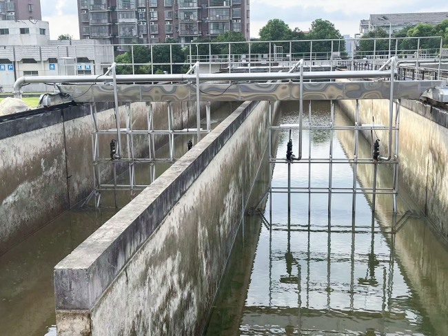 行車(chē)式泵吸泥機(jī)在湖南投入使用